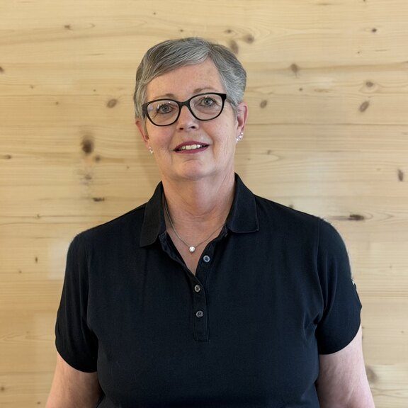 Karin Schneider